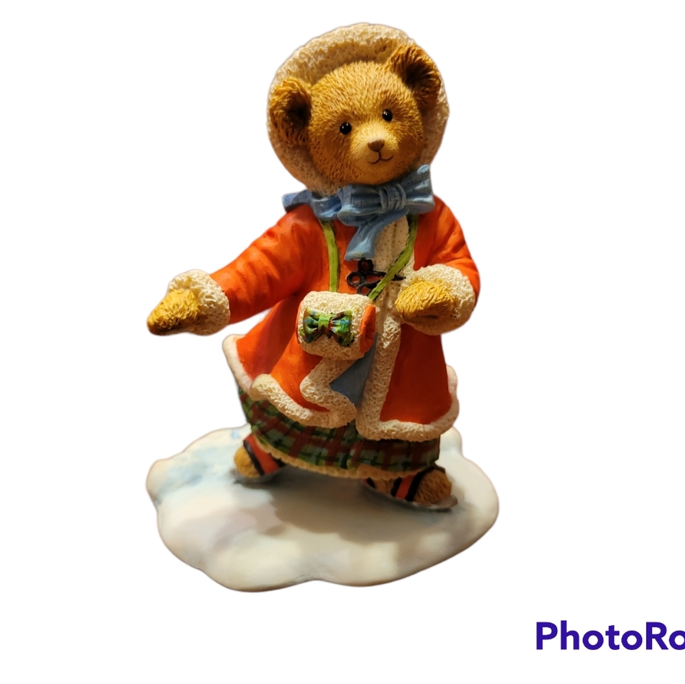 Dept 56 Figurine Upstairs Downstairs Bears Kitty Bosworth Kitty cuts a Figure 8